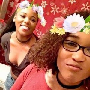 Meet your Posher, Adrianna